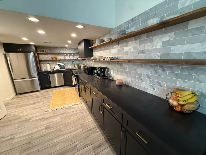 Kitchen counters and floors after a Greater Phoenix Cleaning Deep Clean