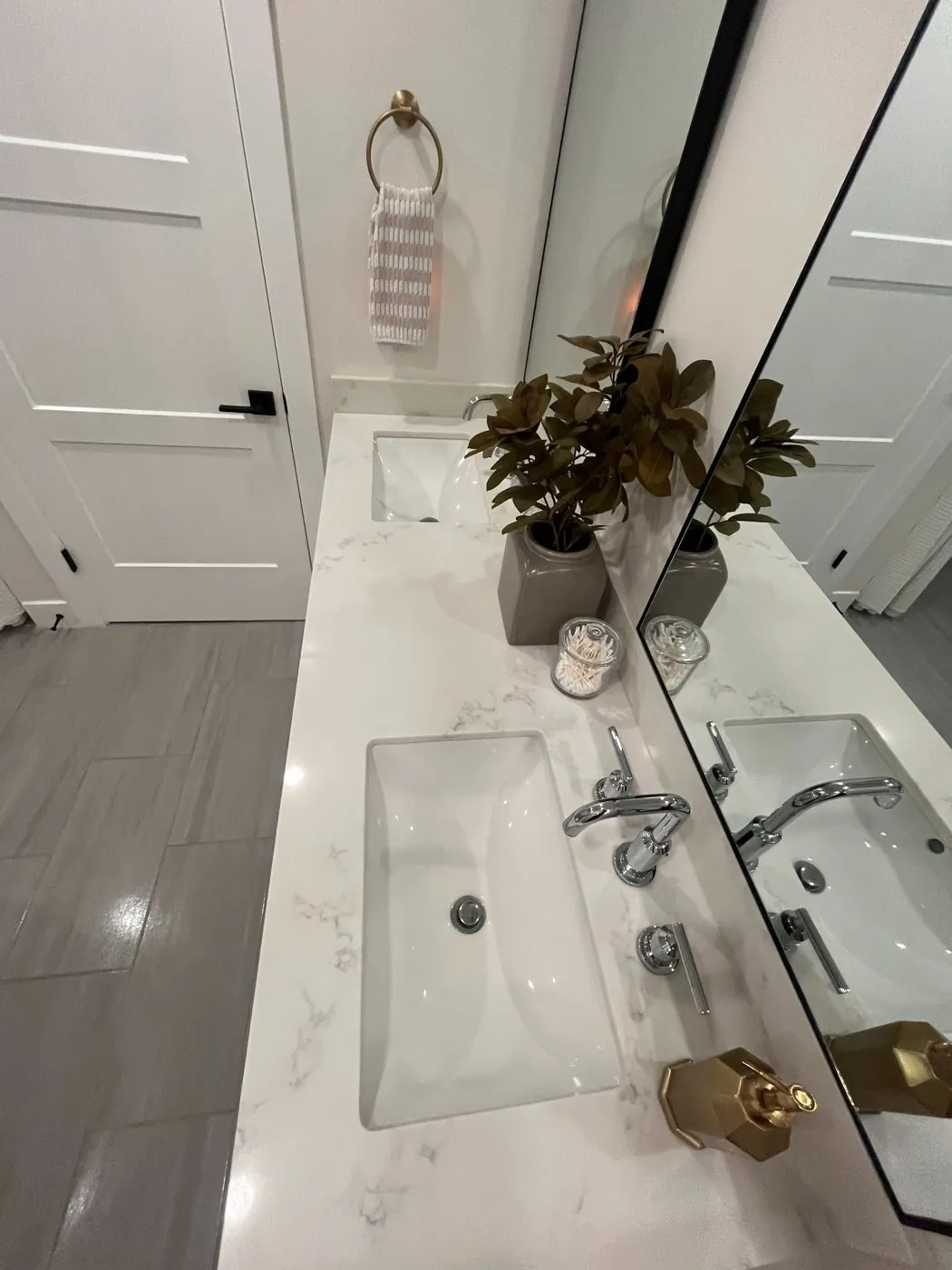 Quartz double vanity after deep-clean detail work